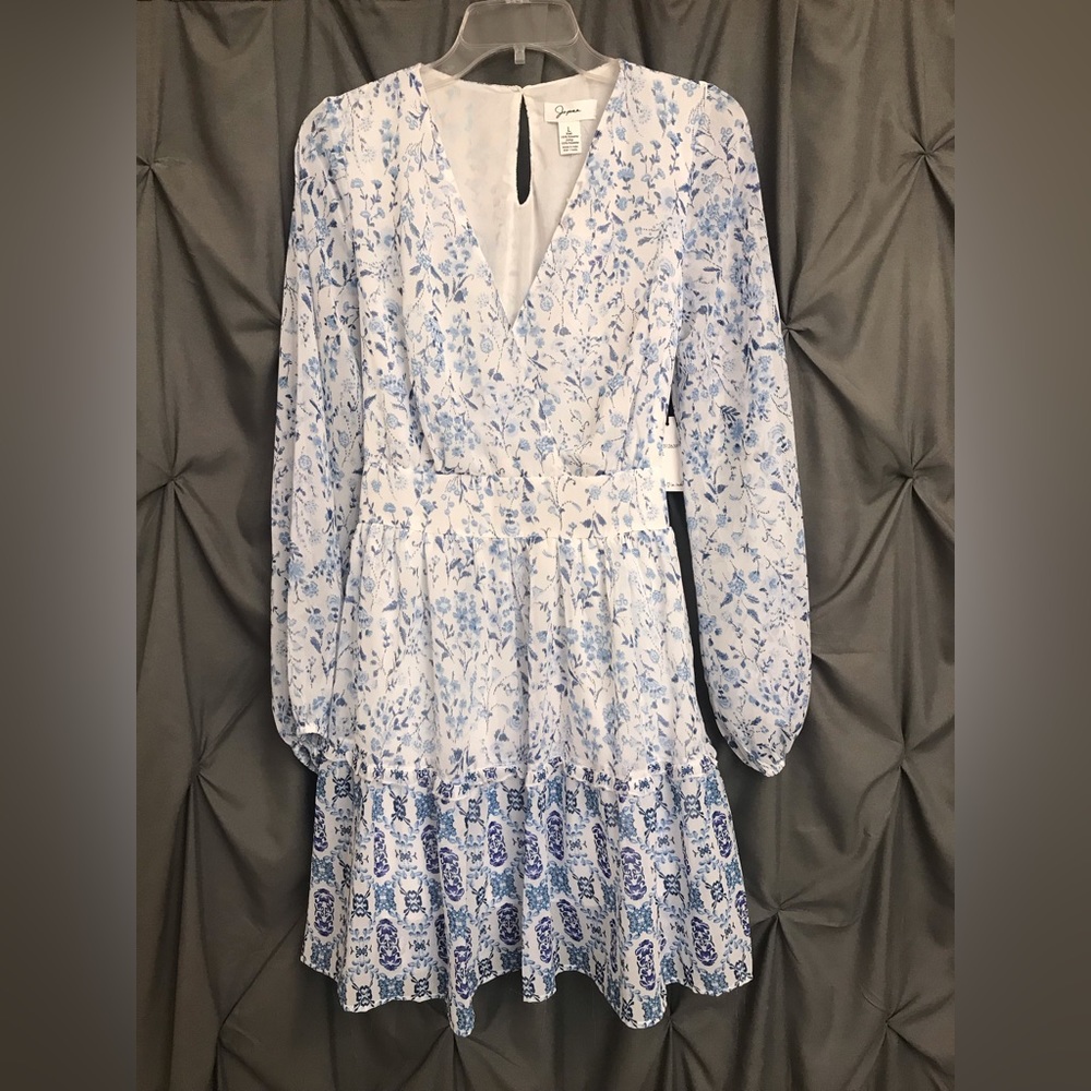 Japna Blue and White Floral Long Sleeve Dress